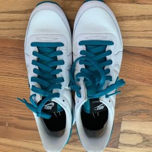 Brand new Nike Internationalist